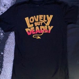 A black shirt for teens